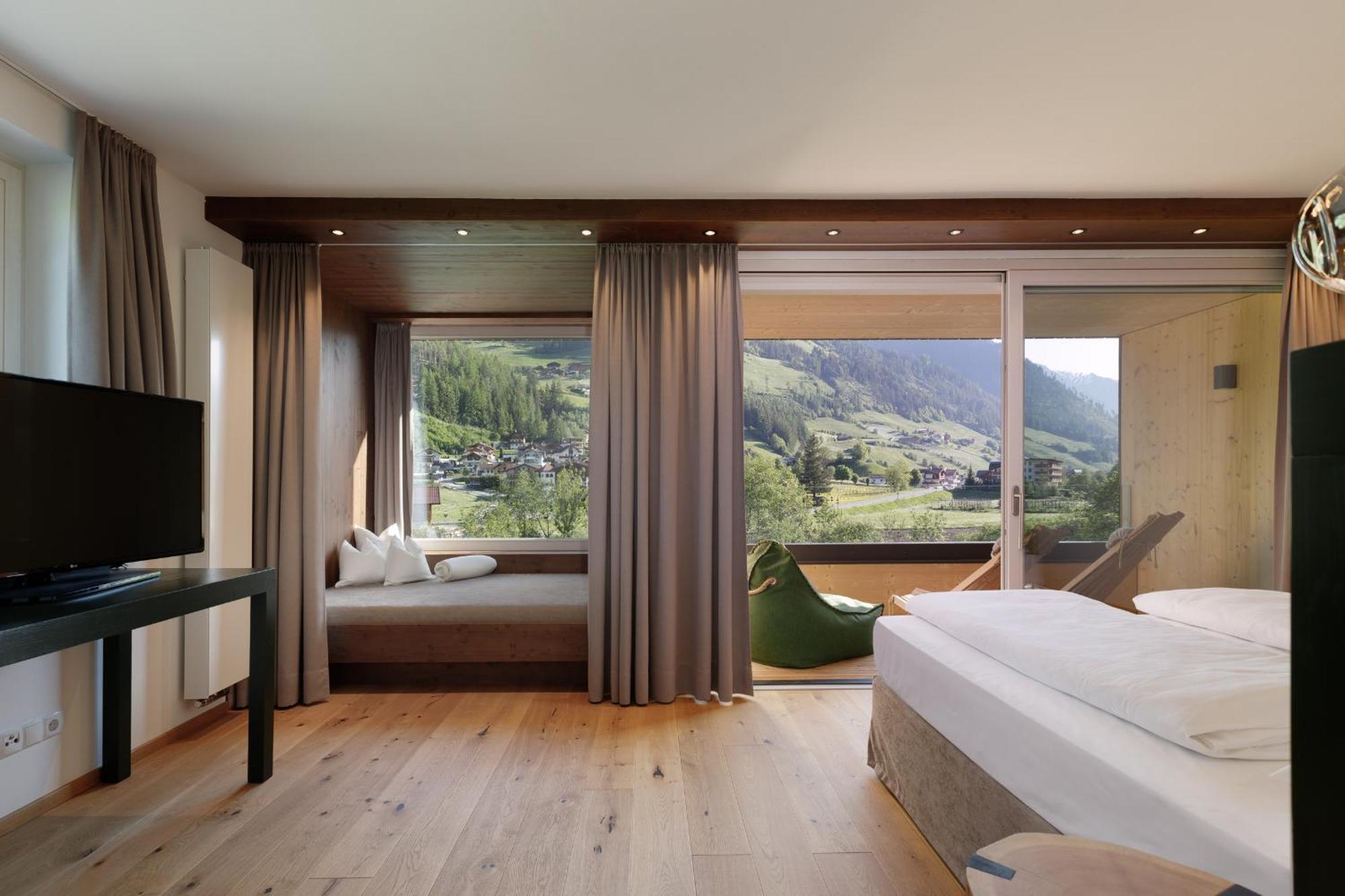 Alpine Life Hotel Anabel Кадипьетра Экстерьер фото