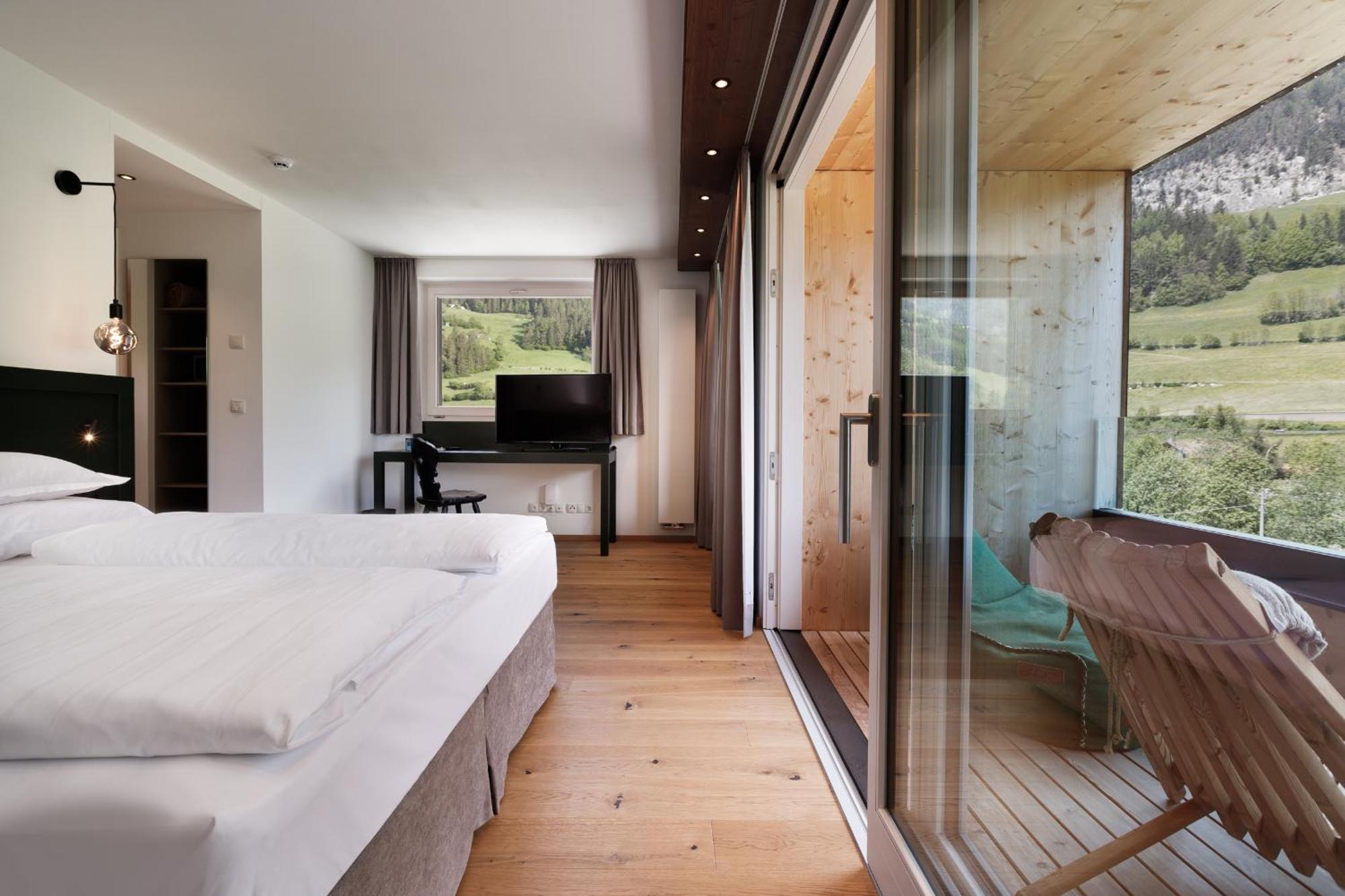 Alpine Life Hotel Anabel Кадипьетра Экстерьер фото