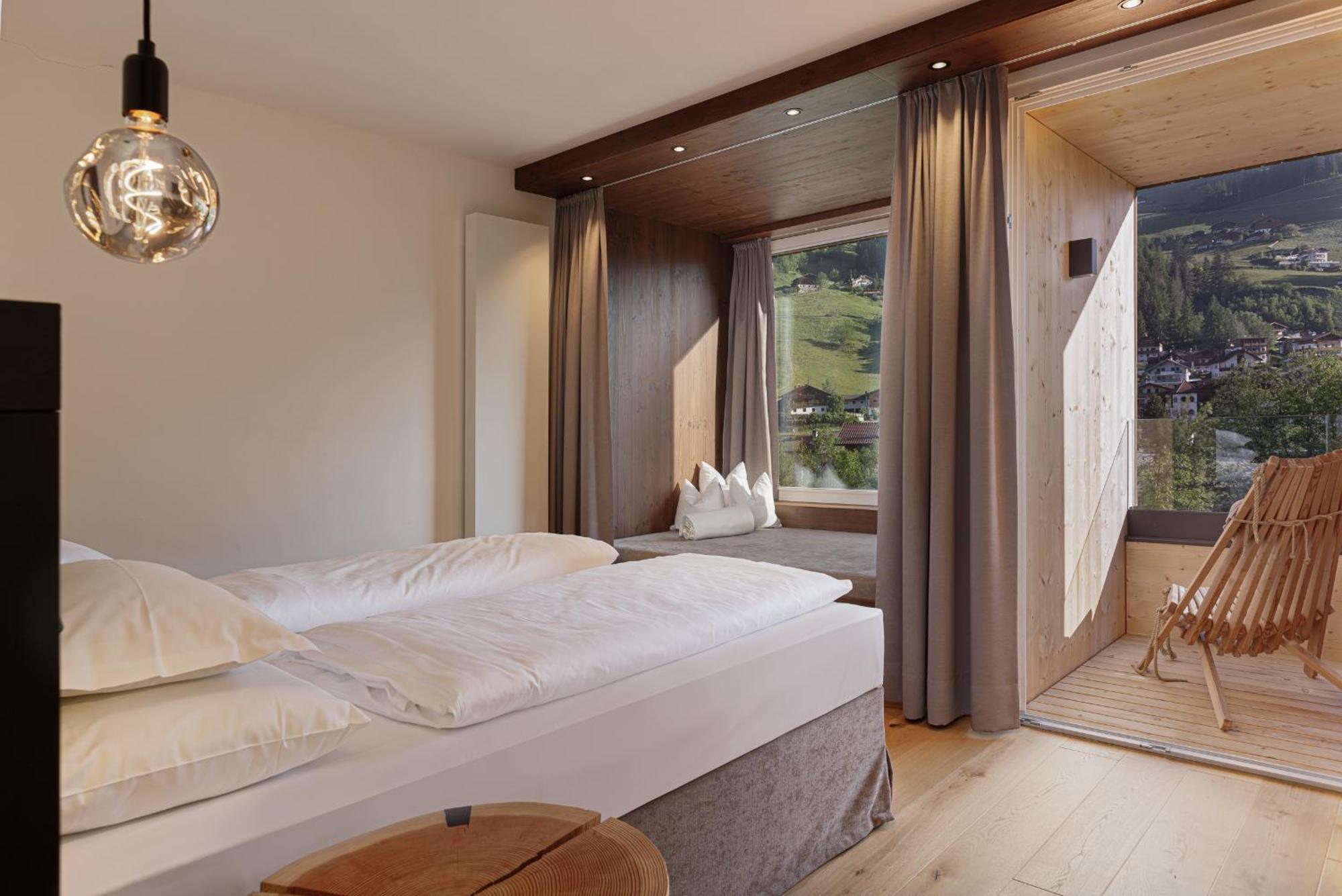 Alpine Life Hotel Anabel Кадипьетра Экстерьер фото